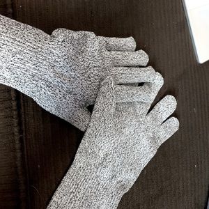High Resistant Gloves